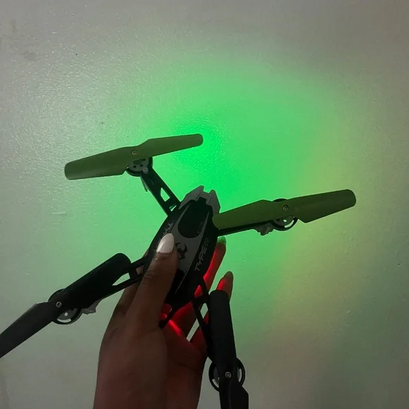 Type R drone - Picture 3 of 3